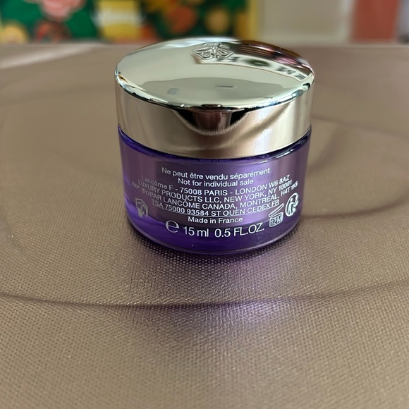 New!  Lancôme RÉNERGIE H.P.N. 300-PEPTIDE CREAM 0.5 fl oz - Picture 2 of 2